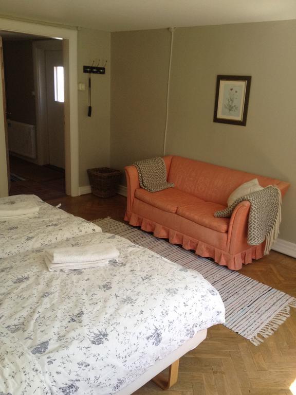 Bed and Breakfast Saebyholms Gard à Laholm Chambre photo