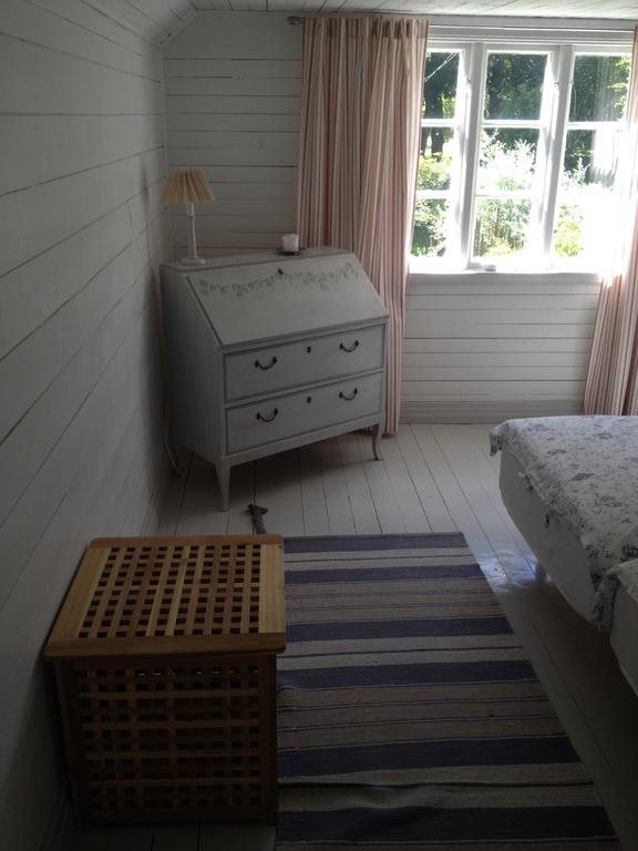 Bed and Breakfast Saebyholms Gard à Laholm Chambre photo