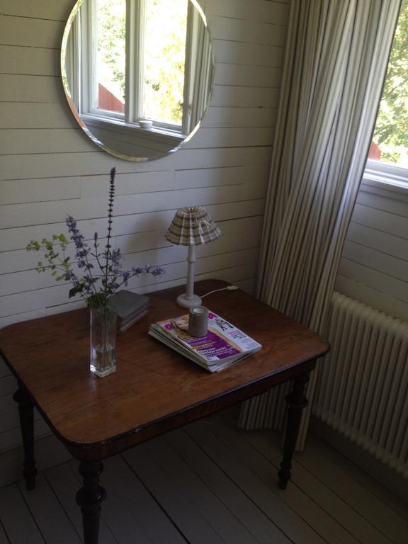 Bed and Breakfast Saebyholms Gard à Laholm Chambre photo